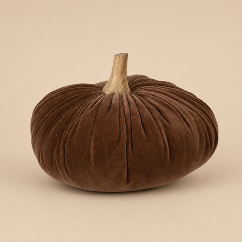 Decoratieve pompoen van chocoladebruin fluweel met houten steel, 25x16 cm